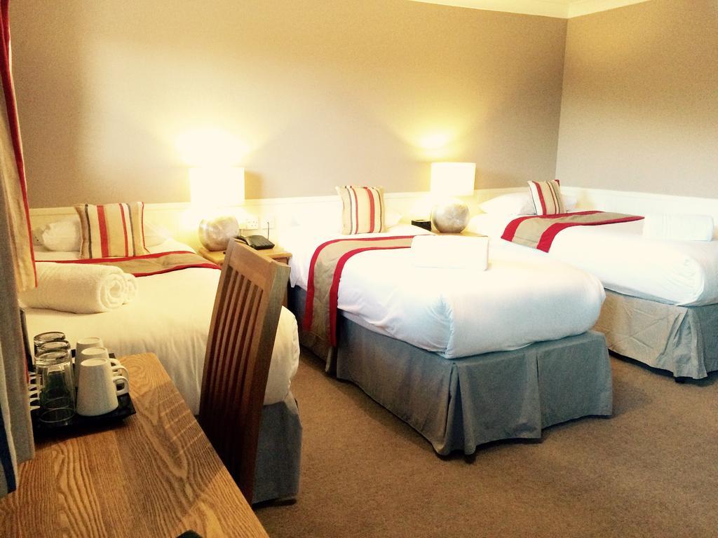 Breckland Lodge อัทเทิลโบโร ห้อง รูปภาพ