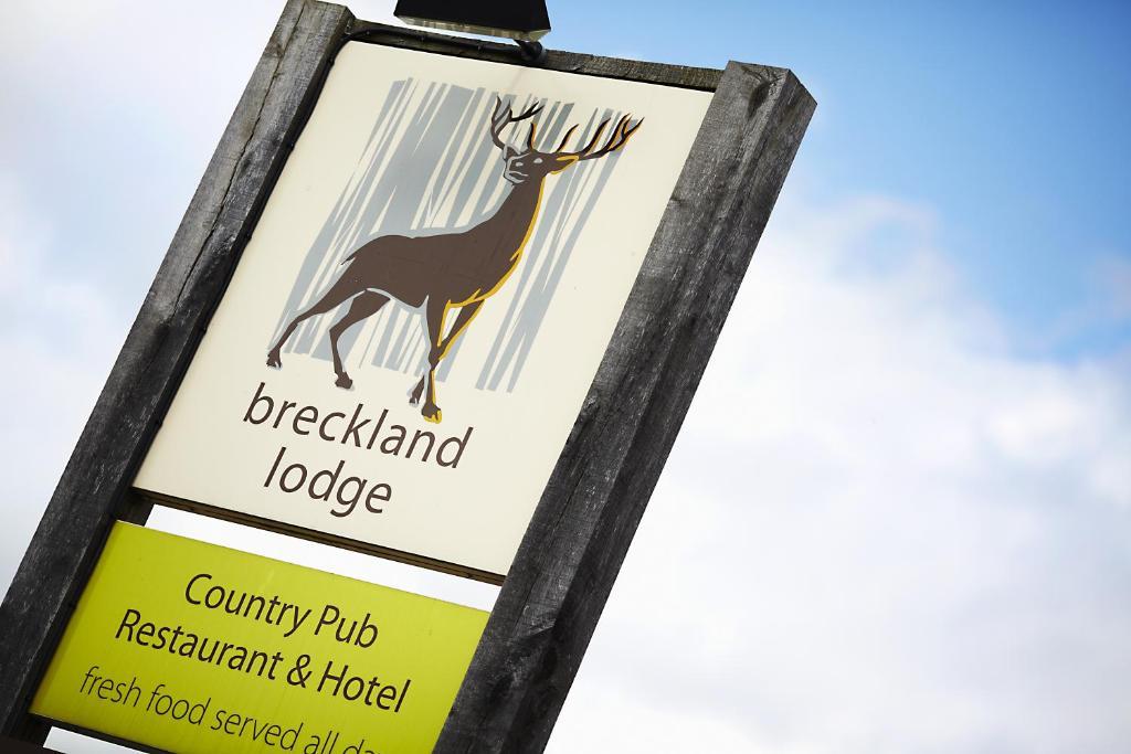 Breckland Lodge อัทเทิลโบโร ภายนอก รูปภาพ